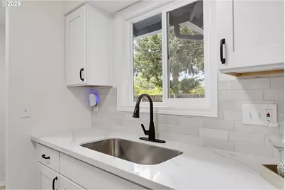 6307 SE Alberta St, Portland, OR 97206 - Photo 15