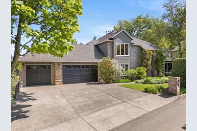 1093 Tyndall Ct, Lake Oswego, OR 97034 - Photo 1