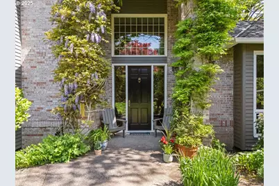 1093 Tyndall Ct, Lake Oswego, OR 97034 - Photo 3