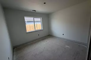 885 E Kinsley Ave, Hermiston, OR 97838 - Photo 23