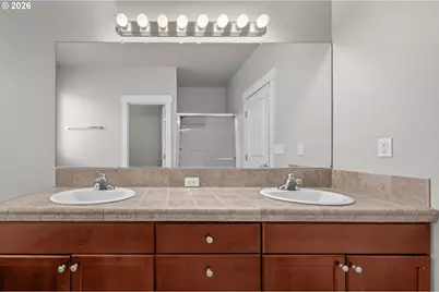2037 SE Centurion Way, Gresham, OR 97080 - Photo 19