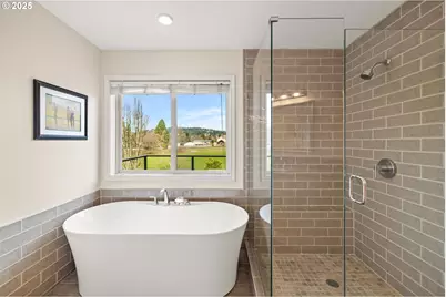 12021 SE Summer Pl, Clackamas, OR 97015 - Photo 33