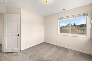 12021 SE Summer Pl, Clackamas, OR 97015 - Photo 35