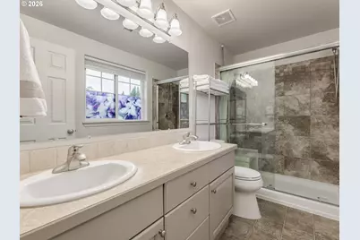 8004 NE 37th Ave, Vancouver, WA 98665 - Photo 23