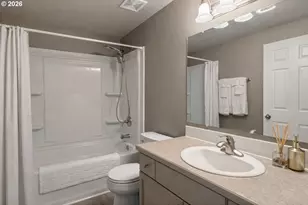 8004 NE 37th Ave, Vancouver, WA 98665 - Photo 25
