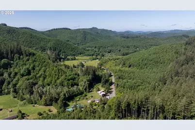 99996 Lone Pine Ln, Myrtle Point, OR 97458 - Photo 47