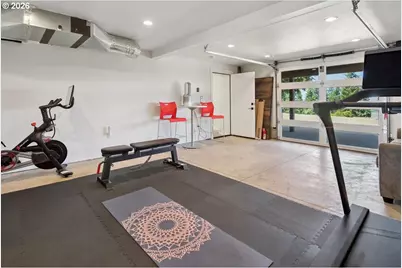 2010 SW Schaeffer Rd, West Linn, OR 97068 - Photo 41