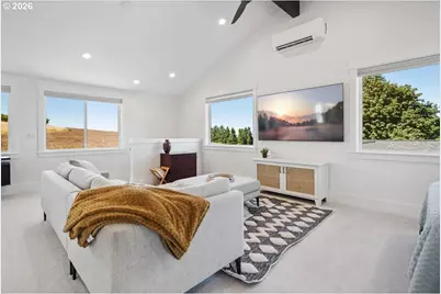 2010 SW Schaeffer Rd, West Linn, OR 97068 - Photo 27