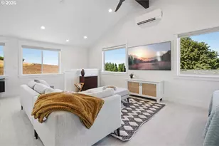 2010 SW Schaeffer Rd, West Linn, OR 97068 - Photo 27