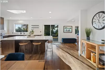 2010 SW Schaeffer Rd, West Linn, OR 97068 - Photo 9