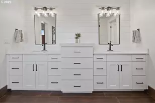 2010 SW Schaeffer Rd, West Linn, OR 97068 - Photo 19