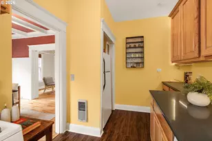 2046 NW Flanders St, Portland, OR 97209 - Photo 15