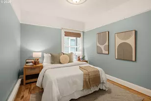 2046 NW Flanders St, Portland, OR 97209 - Photo 17