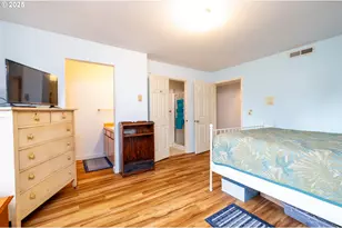 60 SE Cook Ave, Depoe Bay, OR 97341 - Photo 27