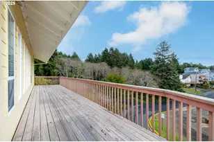 60 SE Cook Ave, Depoe Bay, OR 97341 - Photo 21