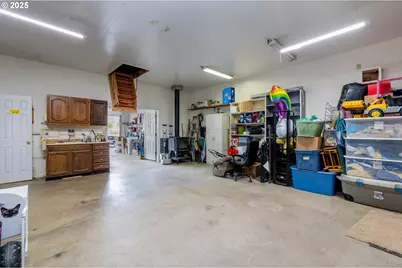 60 SE Cook Ave, Depoe Bay, OR 97341 - Photo 39