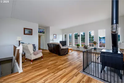 60 SE Cook Ave, Depoe Bay, OR 97341 - Photo 5