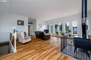 60 SE Cook Ave, Depoe Bay, OR 97341 - Photo 5