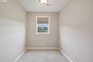 49 Essex Dr, Kelso, WA 98626 - Photo 27