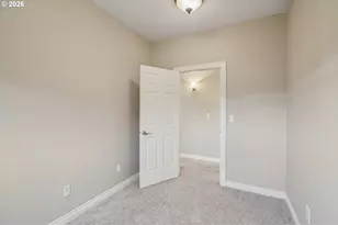 49 Essex Dr, Kelso, WA 98626 - Photo 27