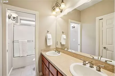 49 Essex Dr, Kelso, WA 98626 - Photo 19