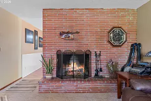 128 NE 12th Ave, Canby, OR 97013 - Photo 7