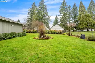 15781 NE Holladay St, Portland, OR 97230 - Photo 17