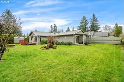 15781 NE Holladay St, Portland, OR 97230 - Photo 15