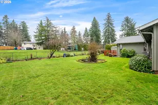 15781 NE Holladay St, Portland, OR 97230 - Photo 19