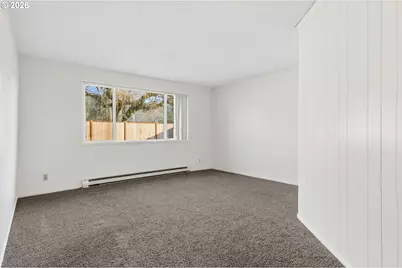 810 E 37th Ave, Eugene, OR 97405 - Photo 15