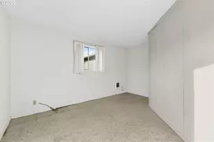 810 E 37th Ave, Eugene, OR 97405 - Photo 39