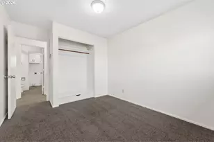 810 E 37th Ave, Eugene, OR 97405 - Photo 35