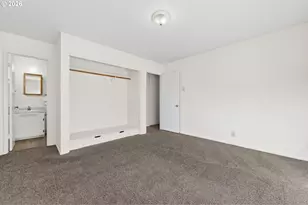 810 E 37th Ave, Eugene, OR 97405 - Photo 27