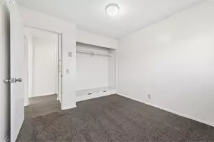 810 E 37th Ave, Eugene, OR 97405 - Photo 33