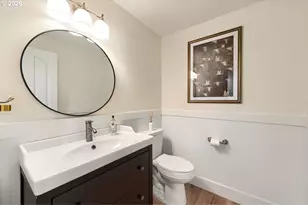 2132 SE Douglas Pl, Gresham, OR 97080 - Photo 11