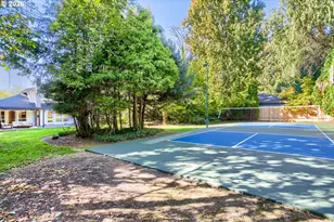 2132 SE Douglas Pl, Gresham, OR 97080 - Photo 31