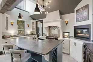 5811 NE 65th Ct, Vancouver, WA 98661 - Photo 9