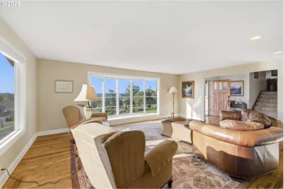 6840 Burnett St, Salem, OR 97317 - Photo 5