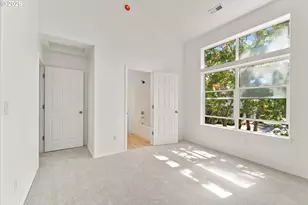 15647 NE Beech St, Portland, OR 97230 - Photo 17