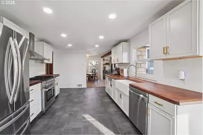 5625 SE Oetkin Rd, Milwaukie, OR 97267 - Photo 13