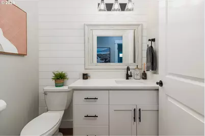 1495 NE Lake Dr, Lincoln City, OR 97367 - Photo 19