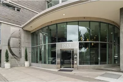 1255 NW 9th Ave #910, Portland, OR 97209 - Photo 3