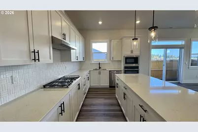 16847 SW Pomelo Dr, King City, OR 97140 - Photo 11
