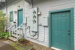 1492 Pearl St, Eugene, OR 97401 - Photo 25