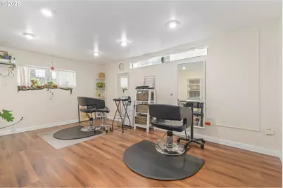 1492 Pearl St, Eugene, OR 97401 - Photo 21