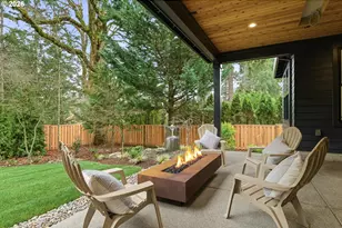 14100 Knaus Rd, Lake Oswego, OR 97034 - Photo 37