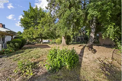 1324 NE Birchaire Ln, Hillsboro, OR 97124 - Photo 35