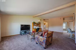 1631 E 9th St, The Dalles, OR 97058 - Photo 13