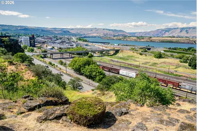 1631 E 9th St, The Dalles, OR 97058 - Photo 39