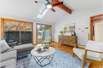 6823 SW Burlingame Ave, Portland, OR 97219 - Photo 31
